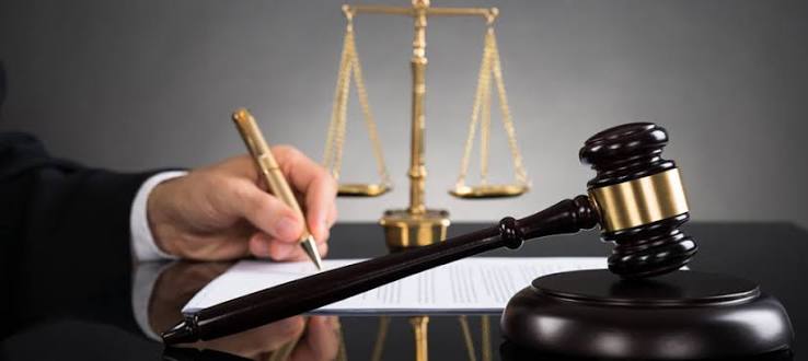 What does an international attorney do and what abilities do they need?
